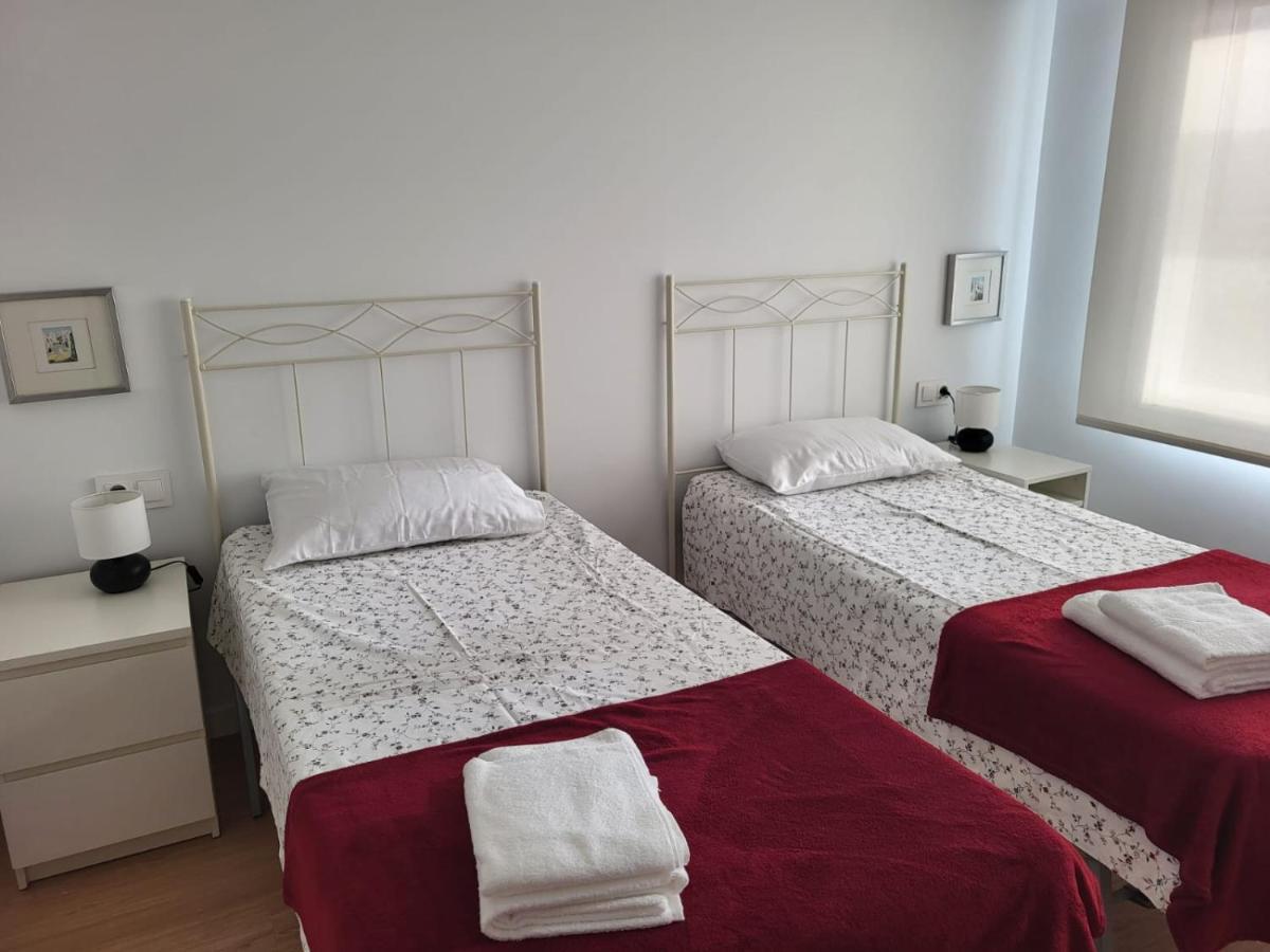 Atico Con Terraza Lägenhet Vigo Exteriör bild