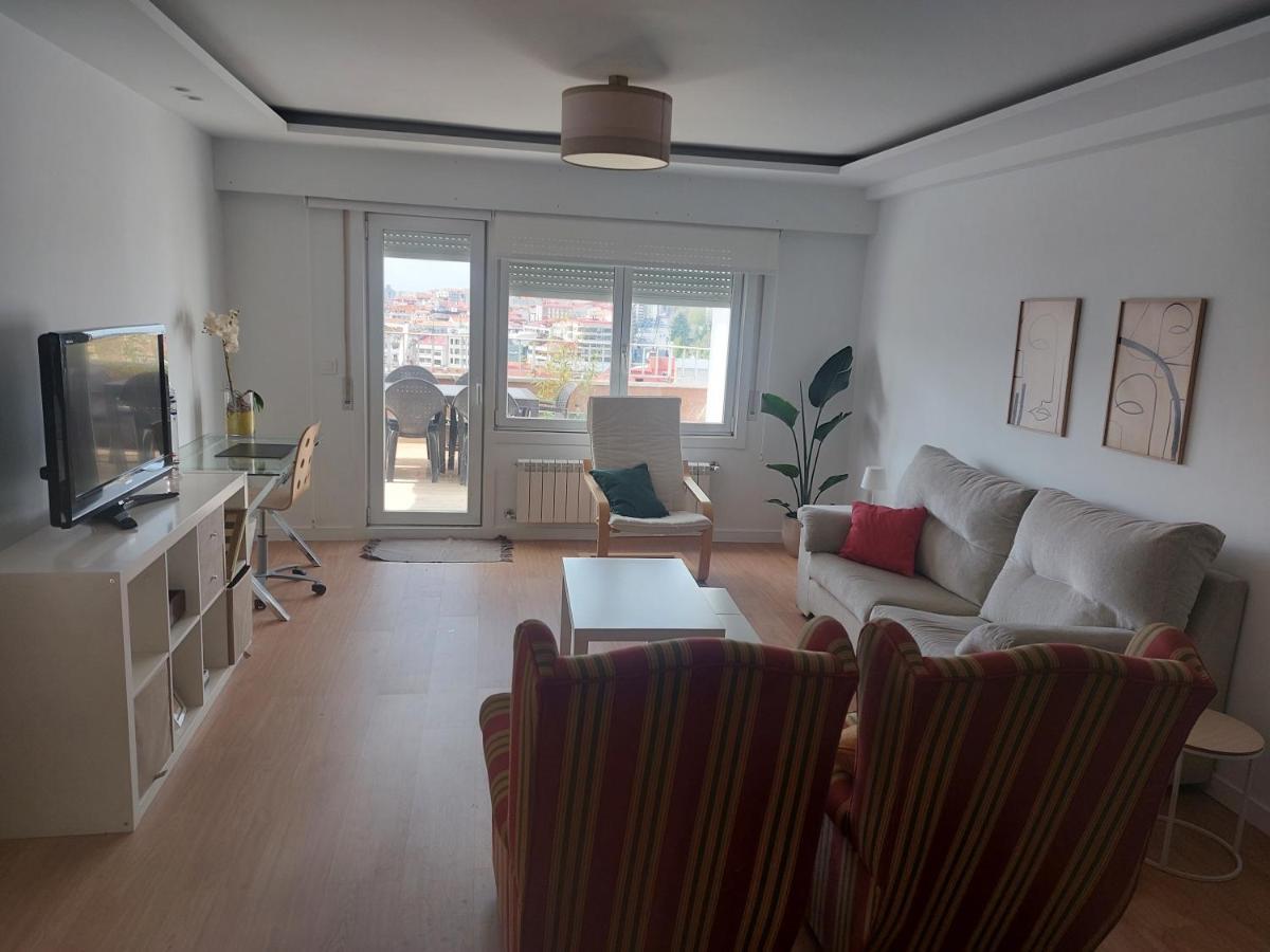 Atico Con Terraza Lägenhet Vigo Exteriör bild