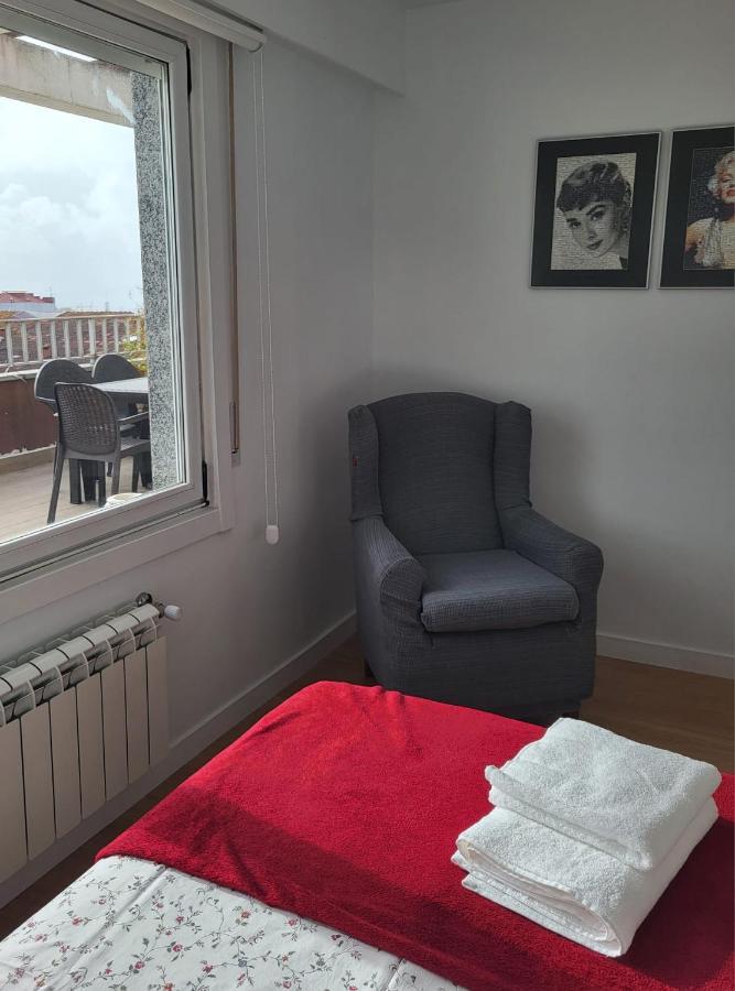 Atico Con Terraza Lägenhet Vigo Exteriör bild