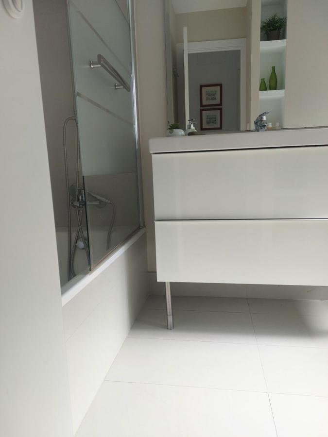 Atico Con Terraza Lägenhet Vigo Exteriör bild